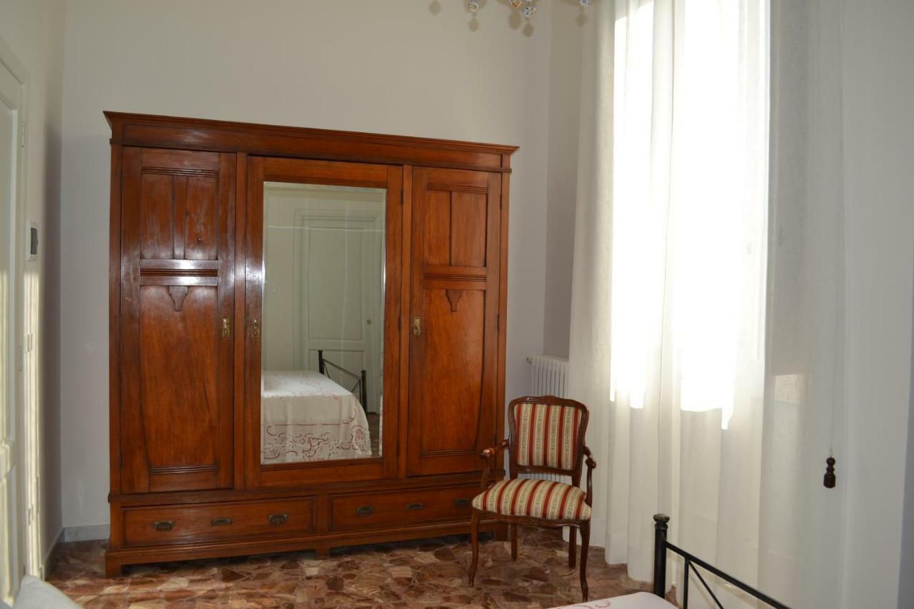 Le Signorine B&B Lecce Kültér fotó