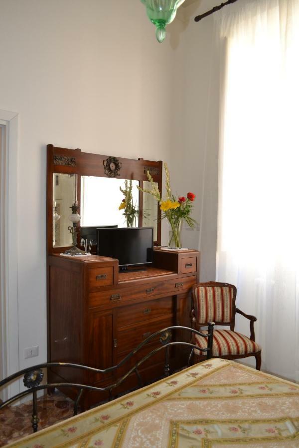 Le Signorine B&B Lecce Kültér fotó